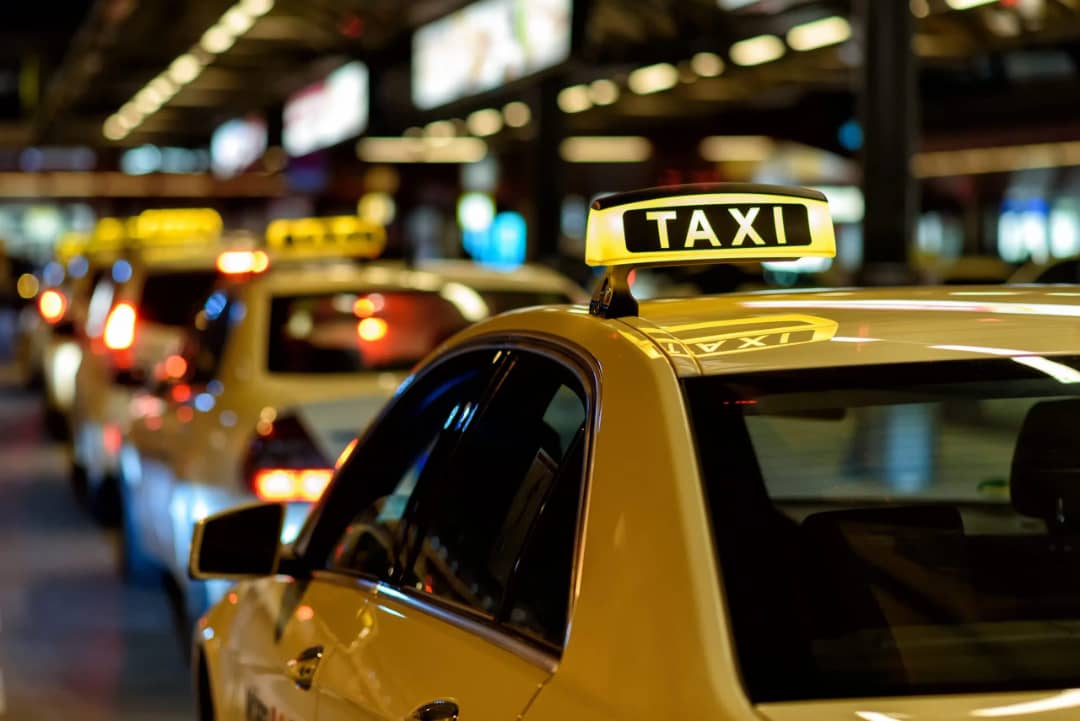 نخستین دوره آموزشی توانمندسازی رانندگان تاکسی تنکابن در حوزه گردشگری برگزار می‌شود